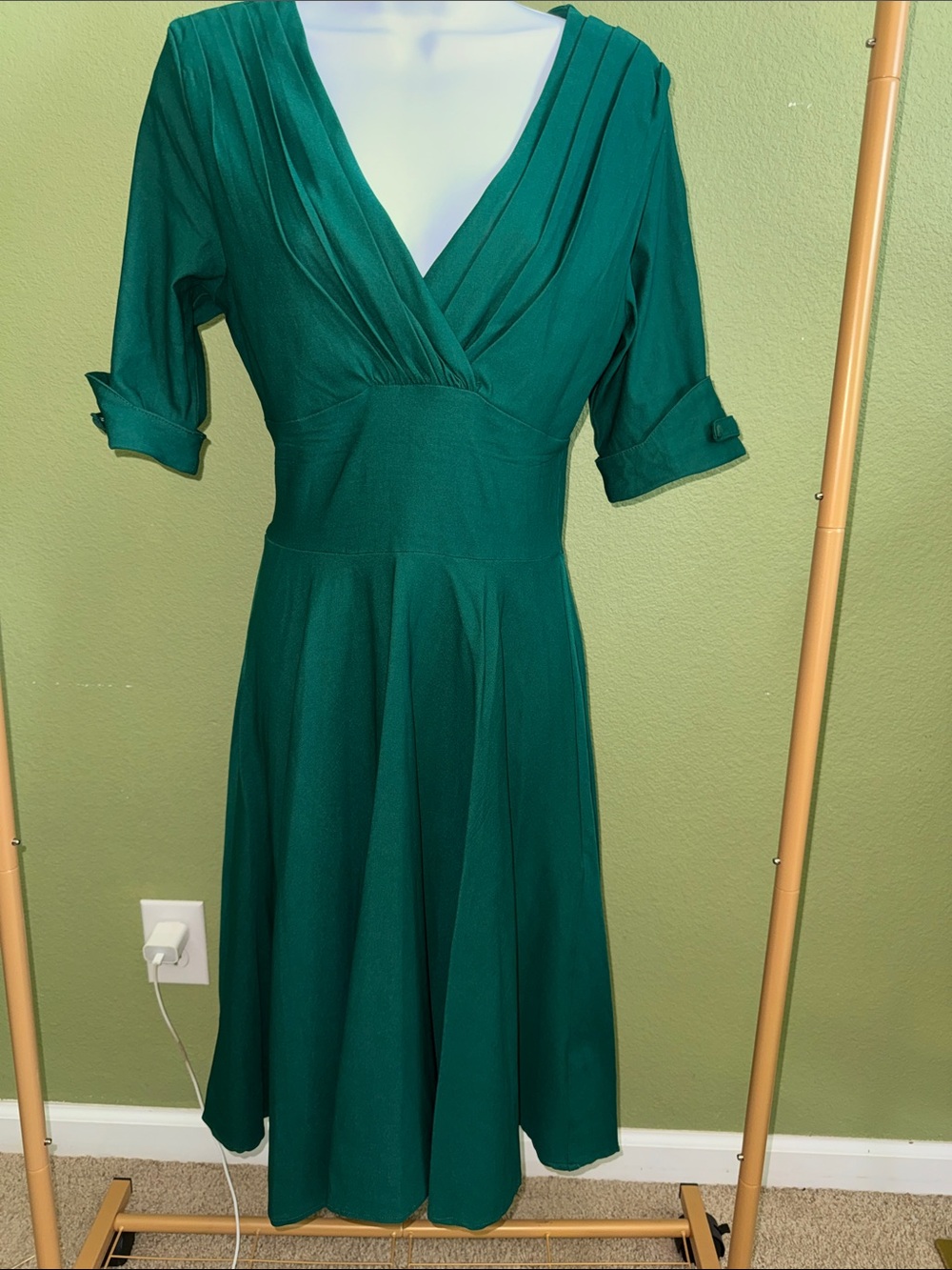Unique Vintage Green Surplice neck swing dress - Picture 5 of 9